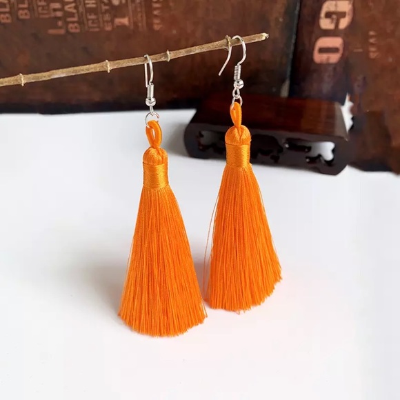 Jewelry - Orange tassel earrings NEW